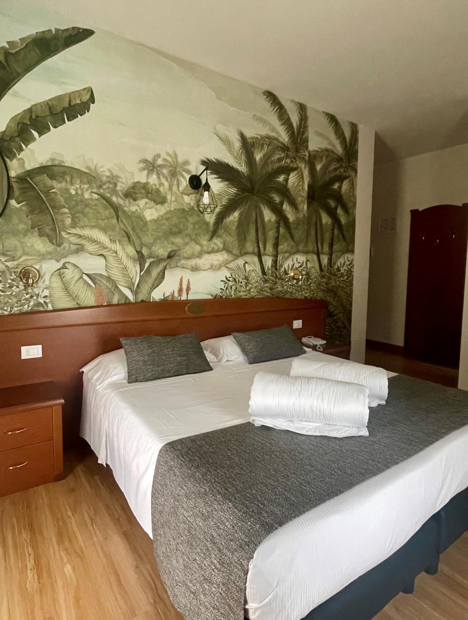 Hotel Al Sole バルドリーノ エクステリア 写真